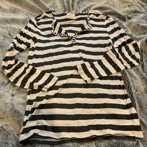 Men's Black and White Striped Long Sleeve Tee